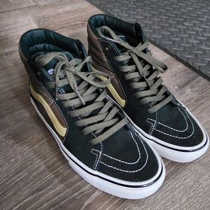 Green vans sk8 high (high top skate shoes)